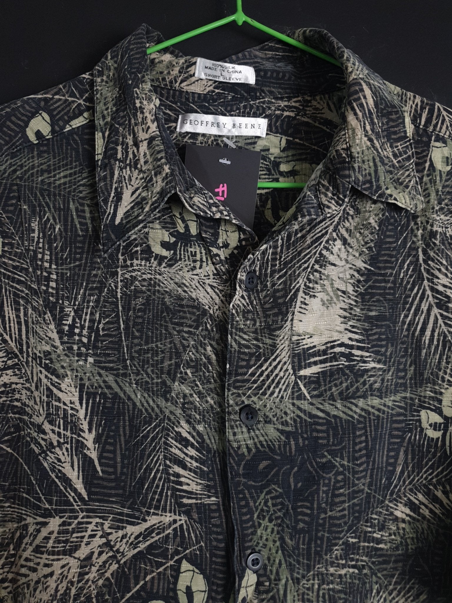 Geoffrey Beene Shirt - Funkify