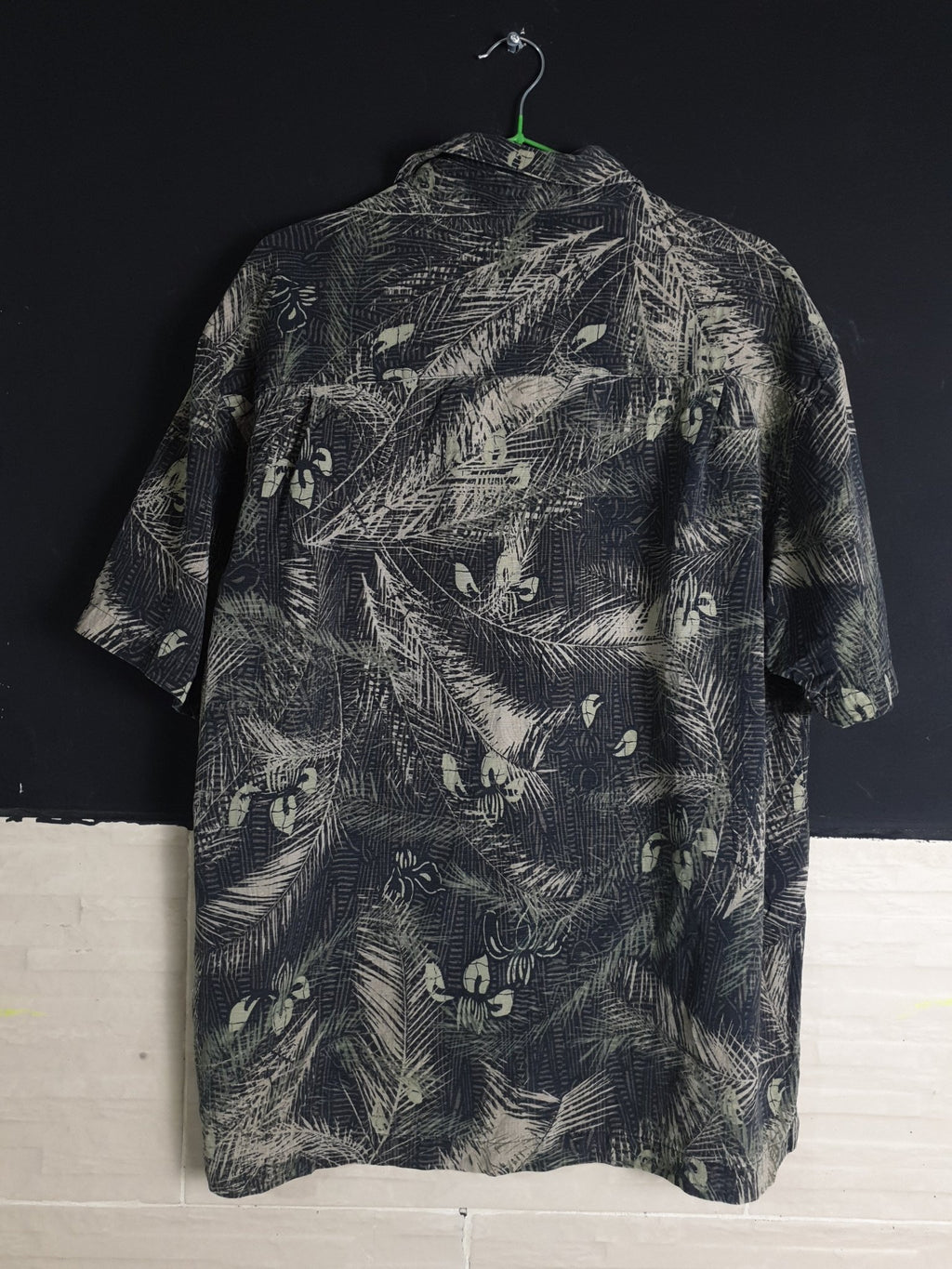 Geoffrey Beene Shirt - Funkify
