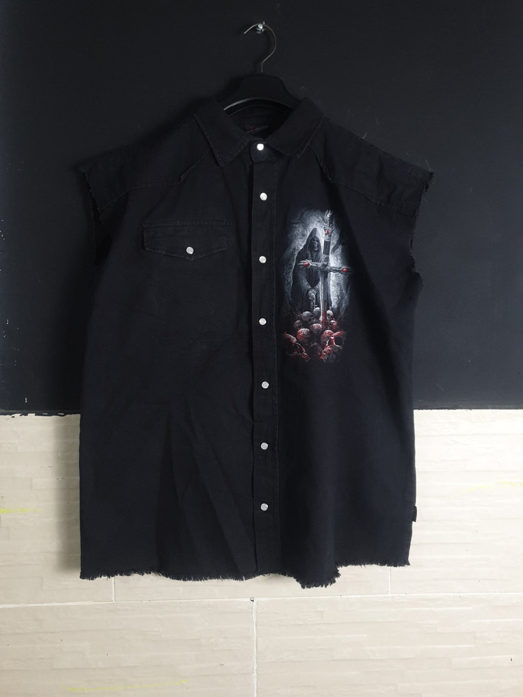 Graphic Skull Vest - Funkify