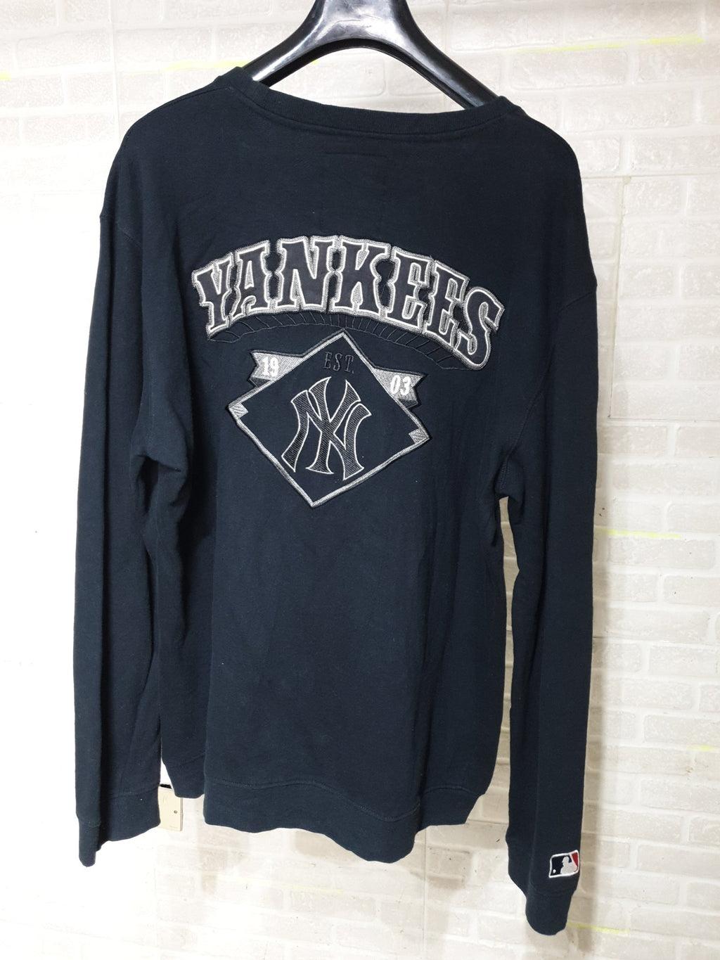Major League Baseball New York Yankees Sweatshirt - Funkify