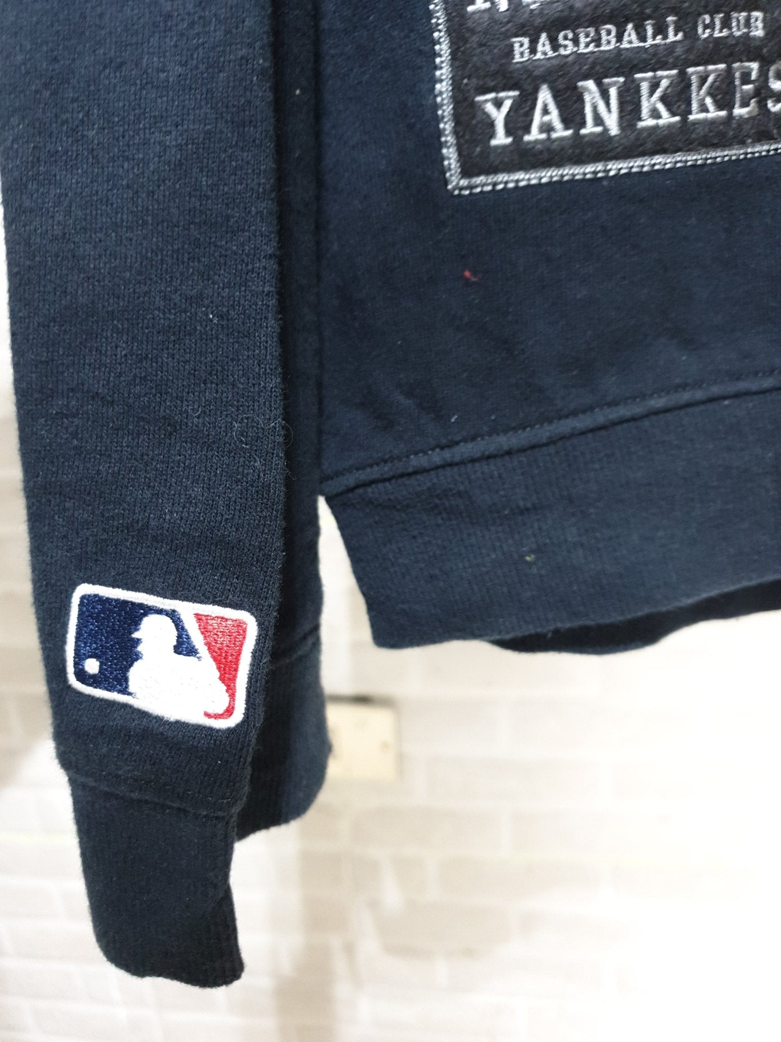 Major League Baseball New York Yankees Sweatshirt - Funkify