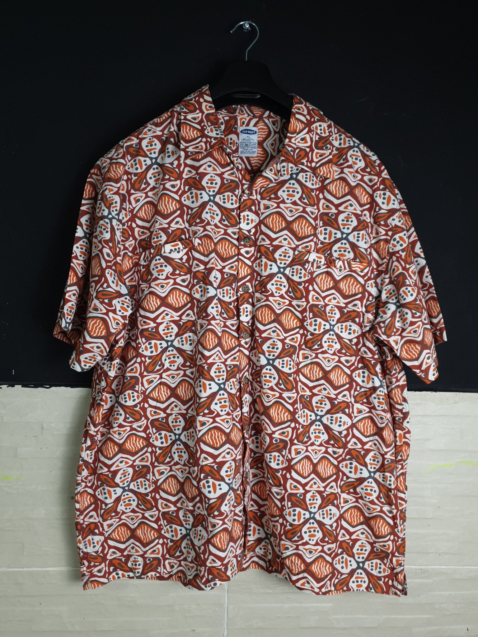 Old Navy Patterned Shirt - Funkify