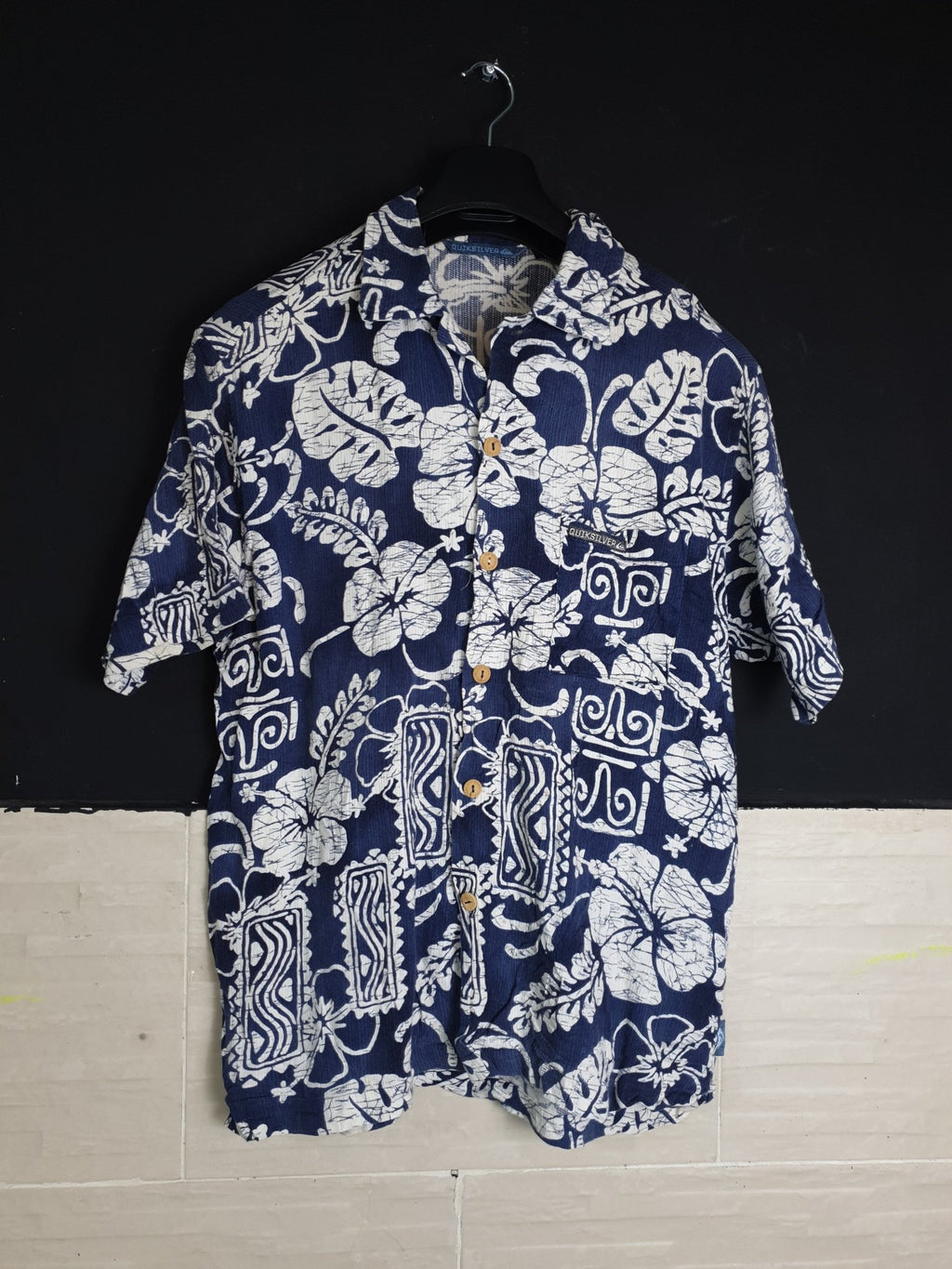 Quiksilver Hawaiian Shirt - Funkify