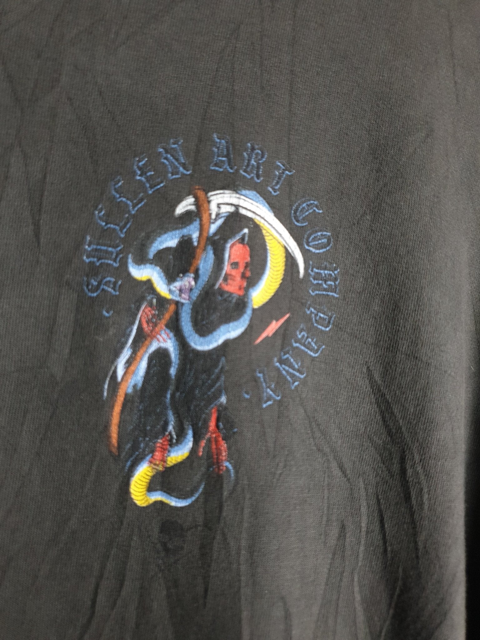Sullen Art Graphic Tee - Funkify