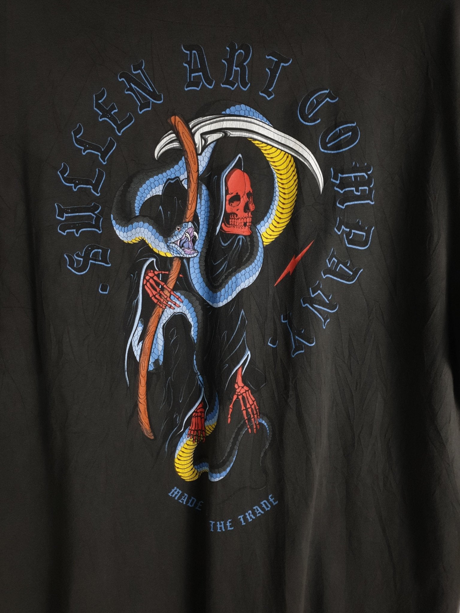 Sullen Art Graphic Tee - Funkify
