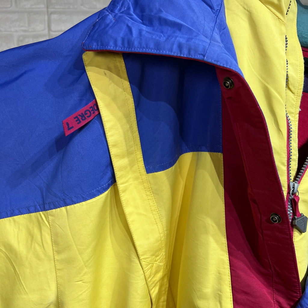 Vintage 7 Degree Ski Jacket with Foldable Hood - Funkify