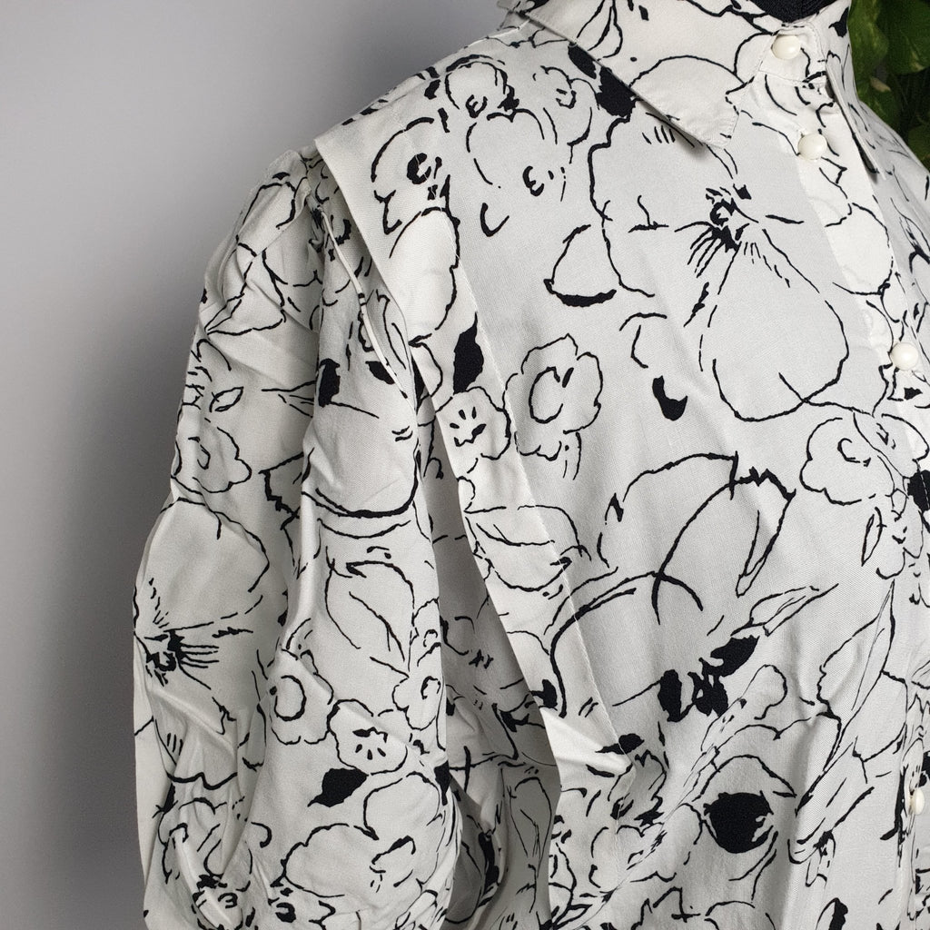 Vintage abstract floral blouse - Funkify