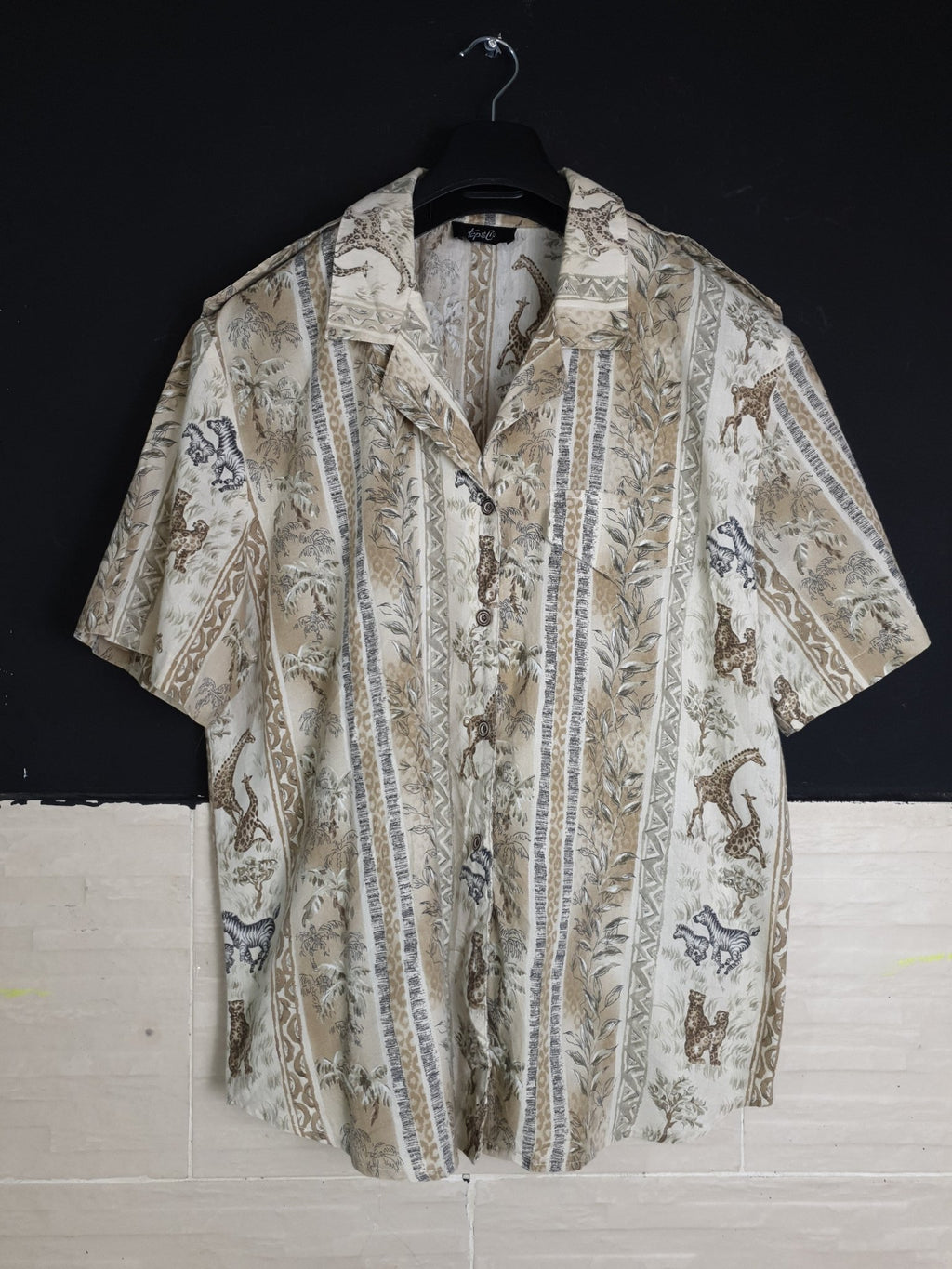 Vintage Animals Pattern Shirt - Funkify