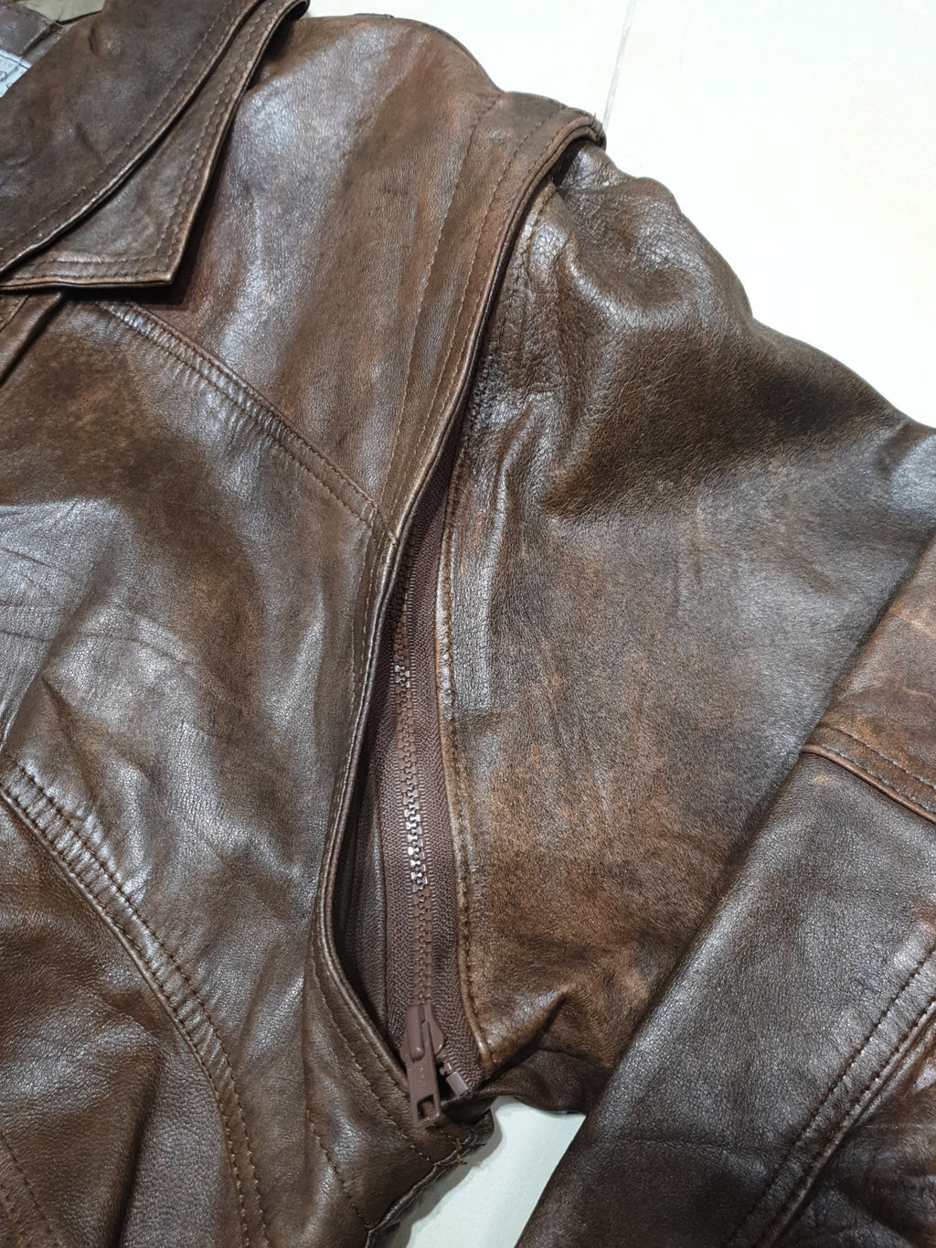 Vintage Genuine Leather Jacket with Detachable Sleeves - Funkify