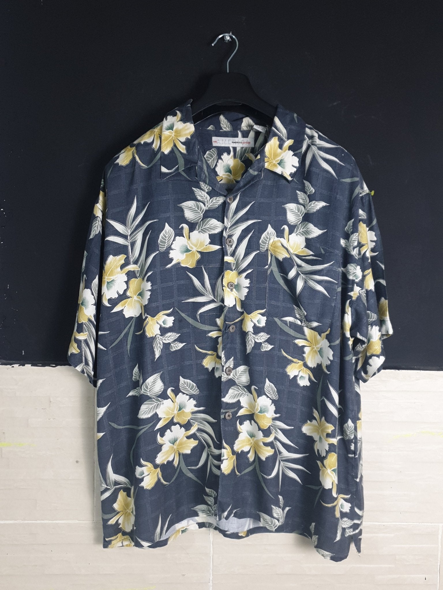 Vintage Hawaiian Shirt - Funkify