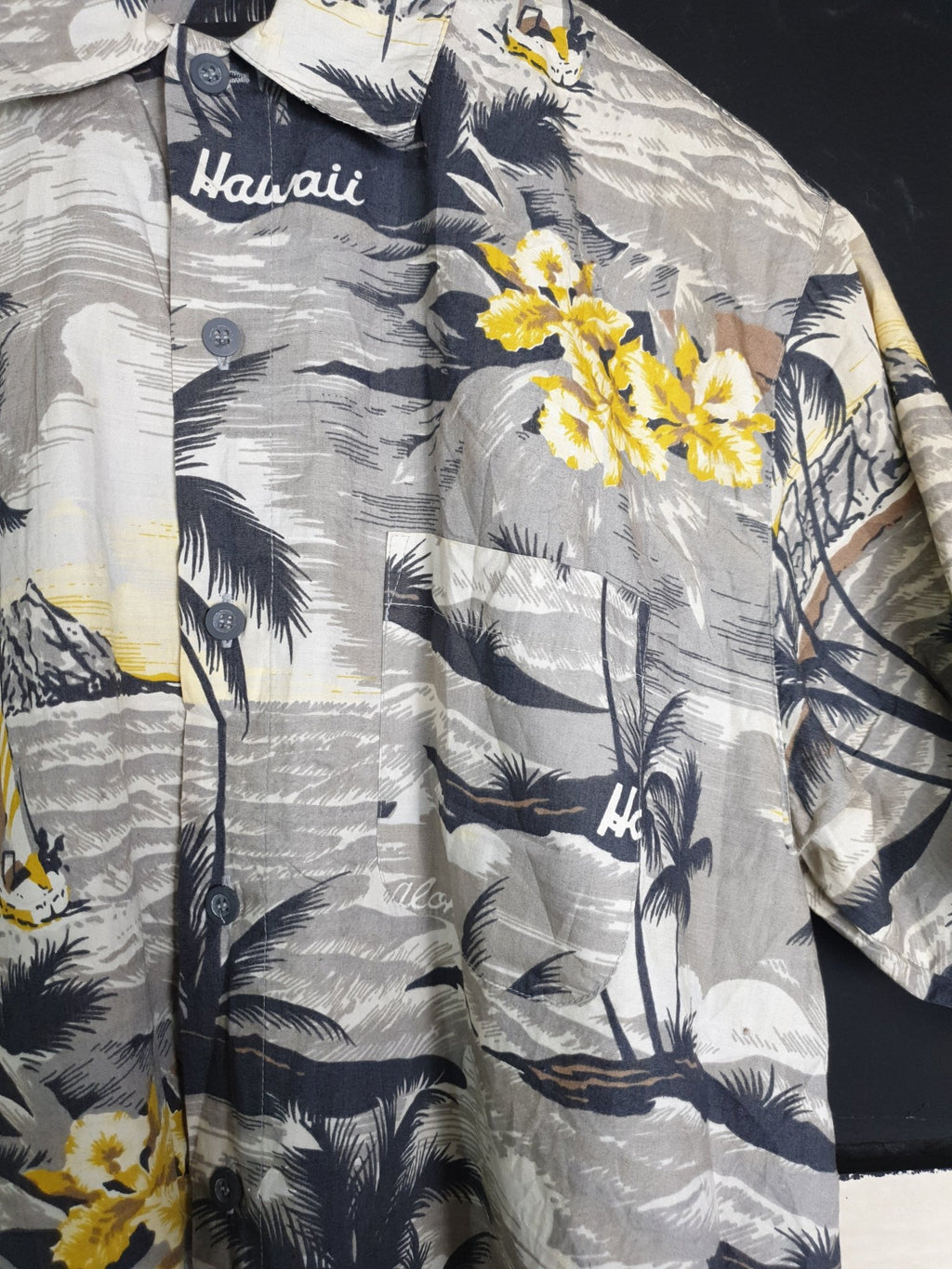 Vintage John F. Gee Hawaiian Shirt - Funkify