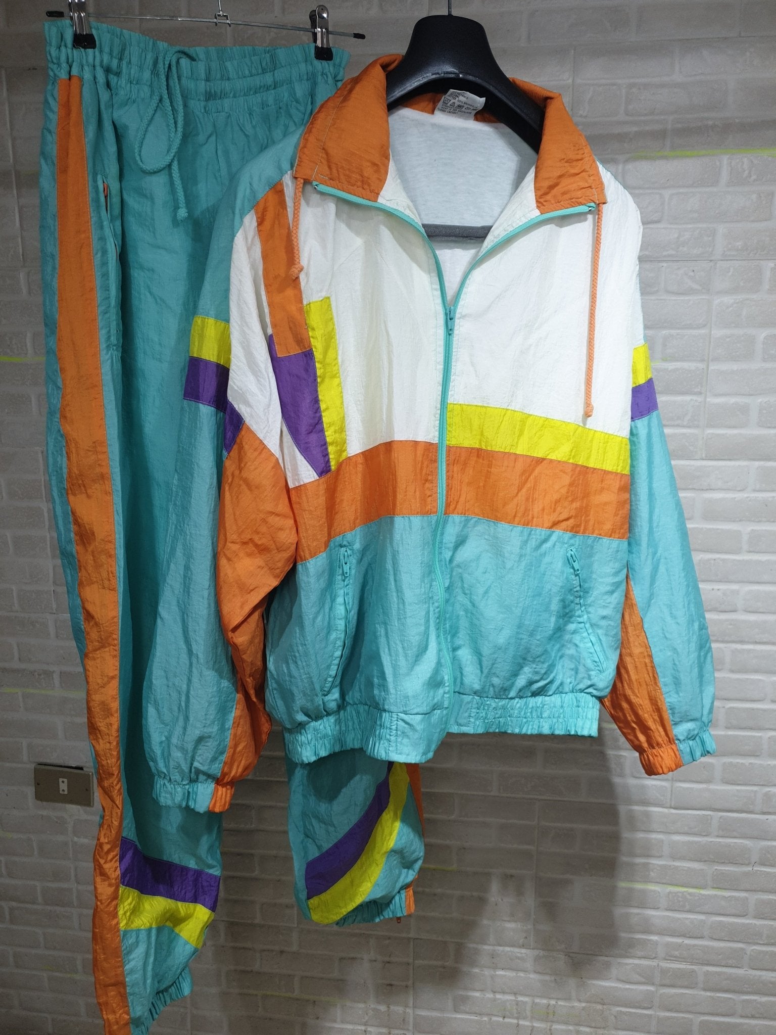 Vintage Shamp Tracksuit - Funkify