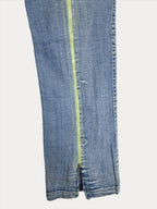 Vintage women's jeans with embroidery detailing, size small