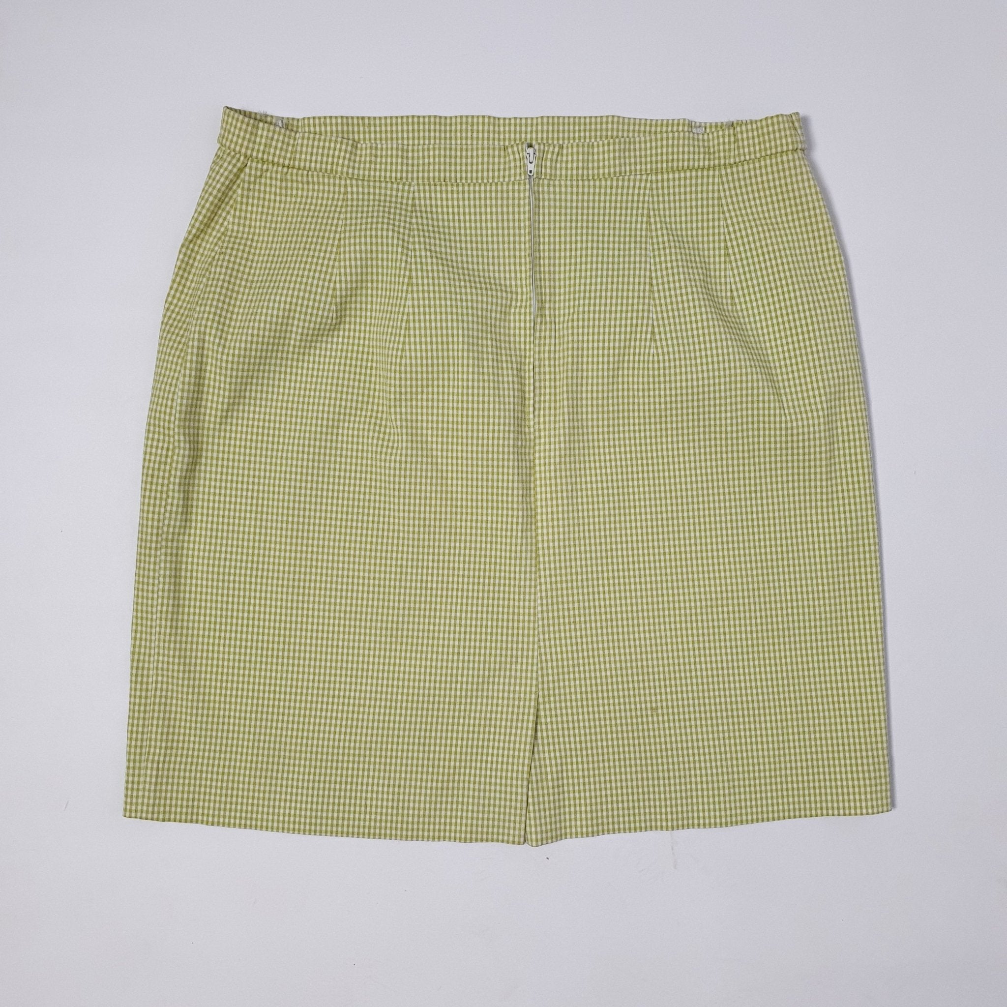 Vintage Y2K back split checkered skirt - Funkify